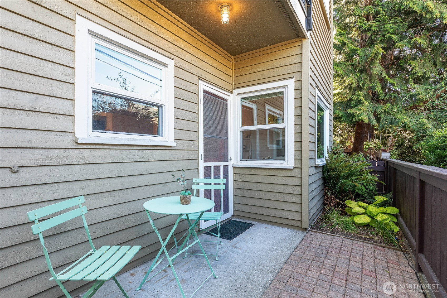 4530 Meridian Avenue N Unit: N1