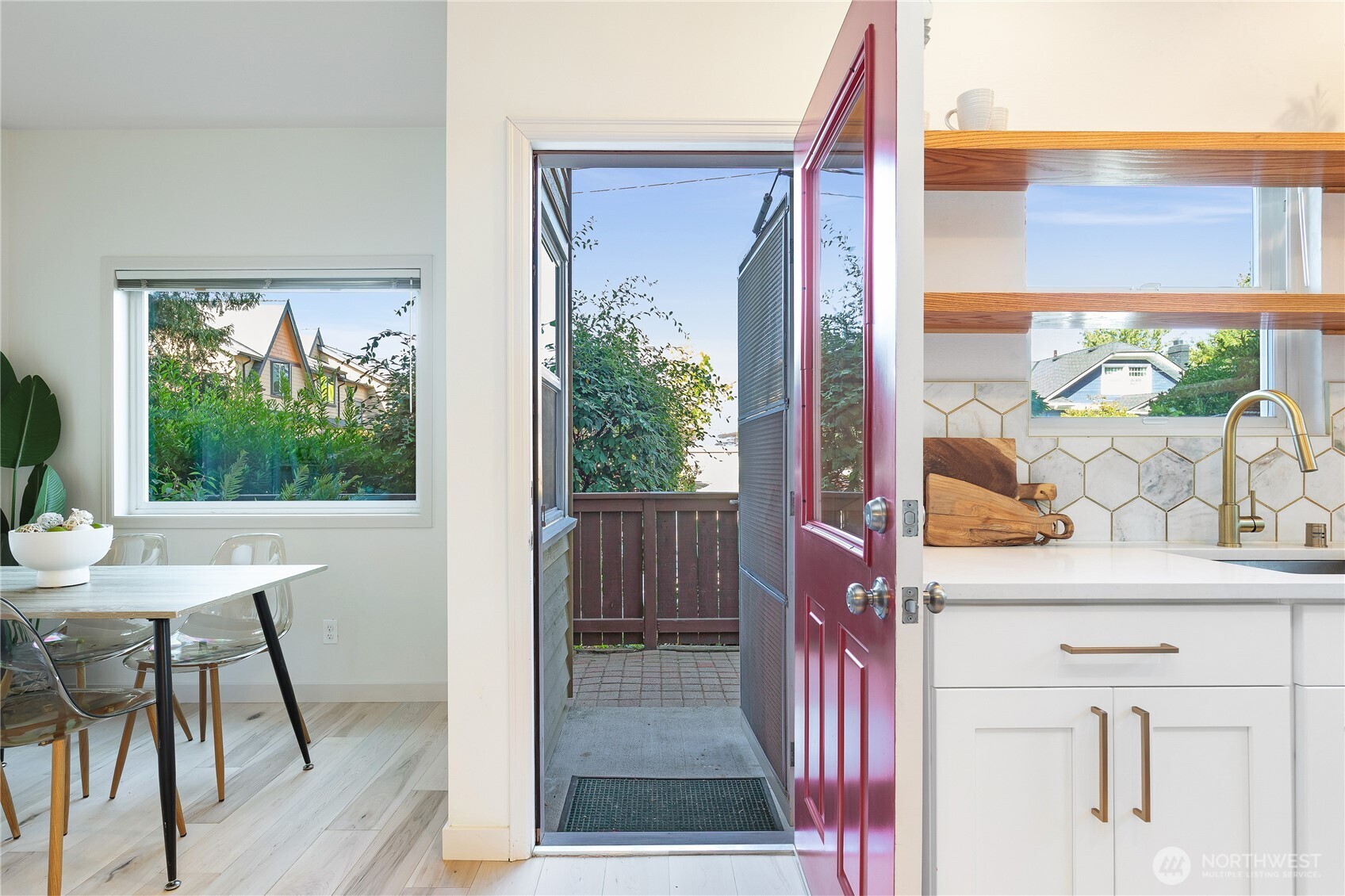 4530 Meridian Avenue N Unit: N1