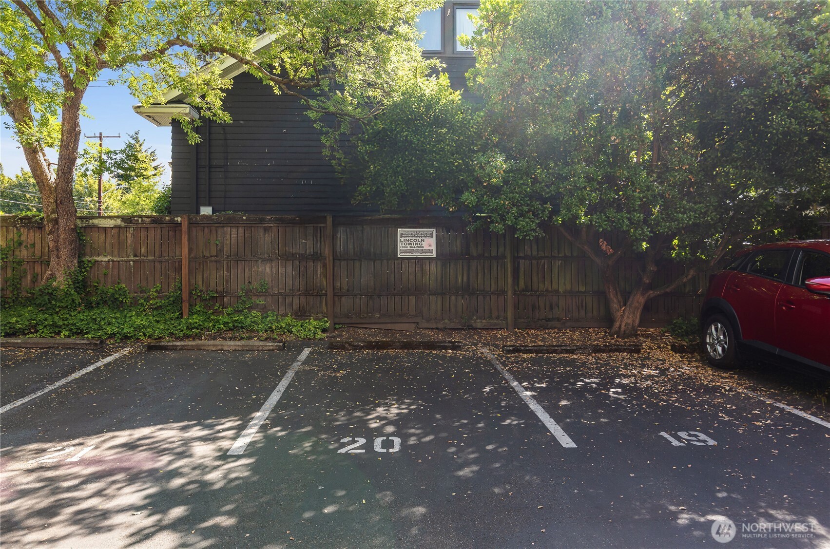 4530 Meridian Avenue N Unit: N1