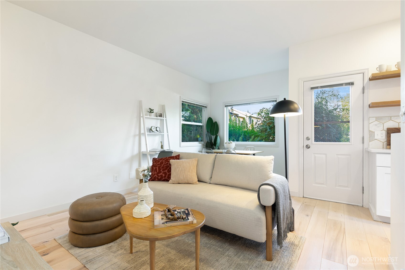 4530 Meridian Avenue N Unit: N1