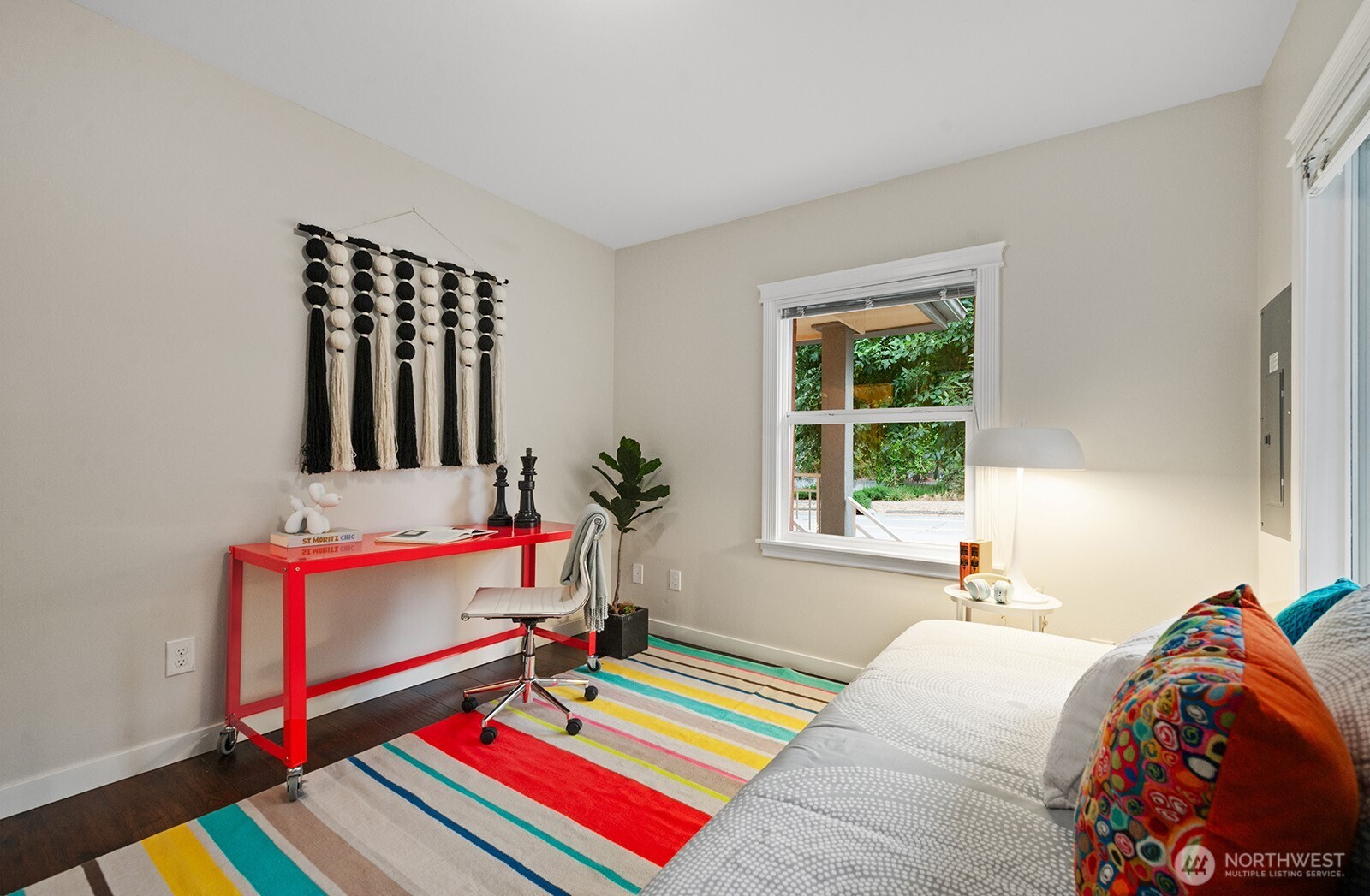 936 Martin Luther King Jr Way S