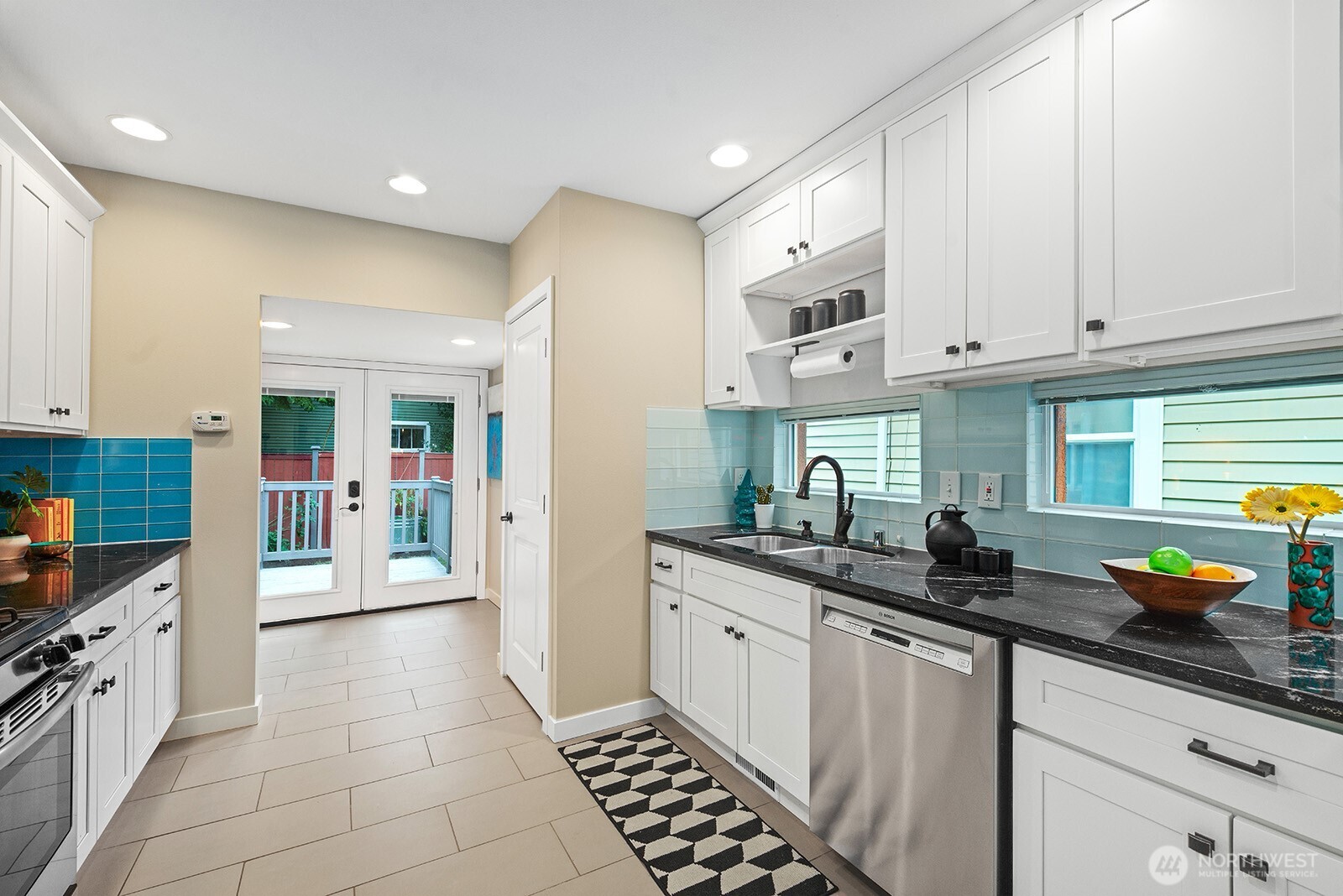 936 Martin Luther King Jr Way S