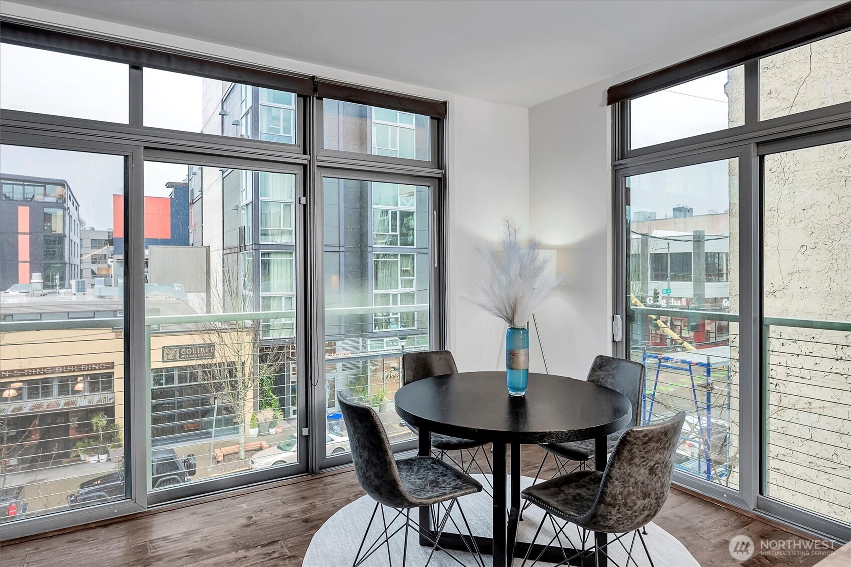 1414 12th Avenue Unit: 301
