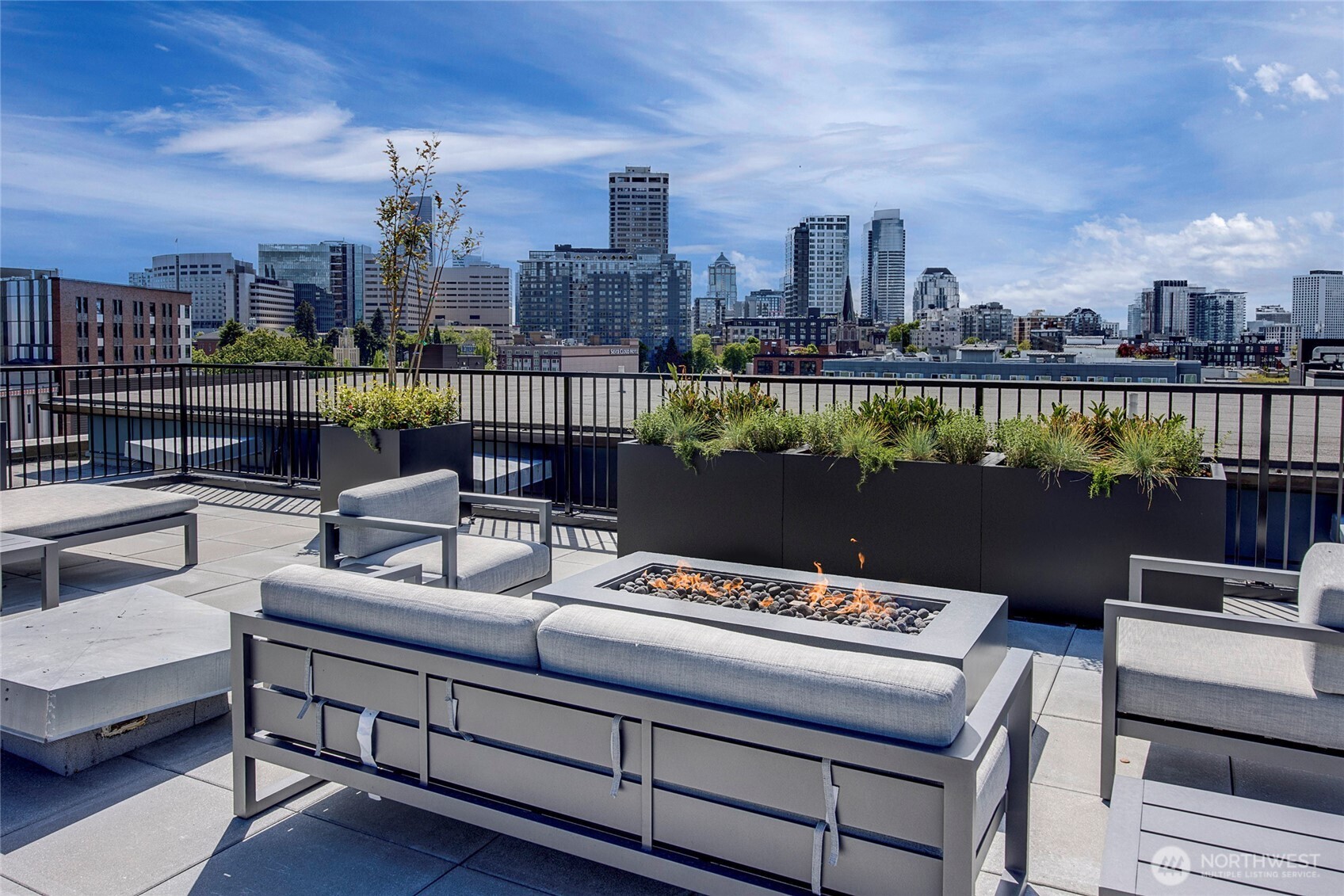 1414 12th Avenue Unit: 301