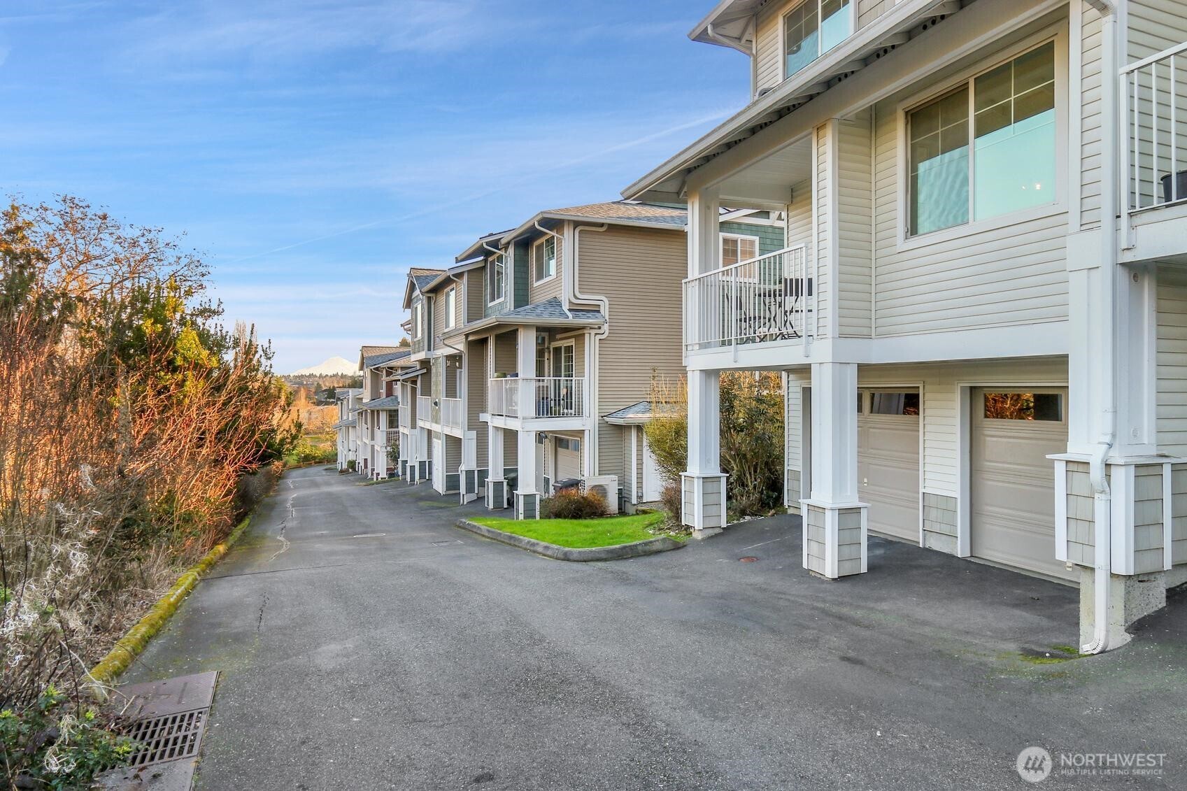 7004 Holly Park Drive S