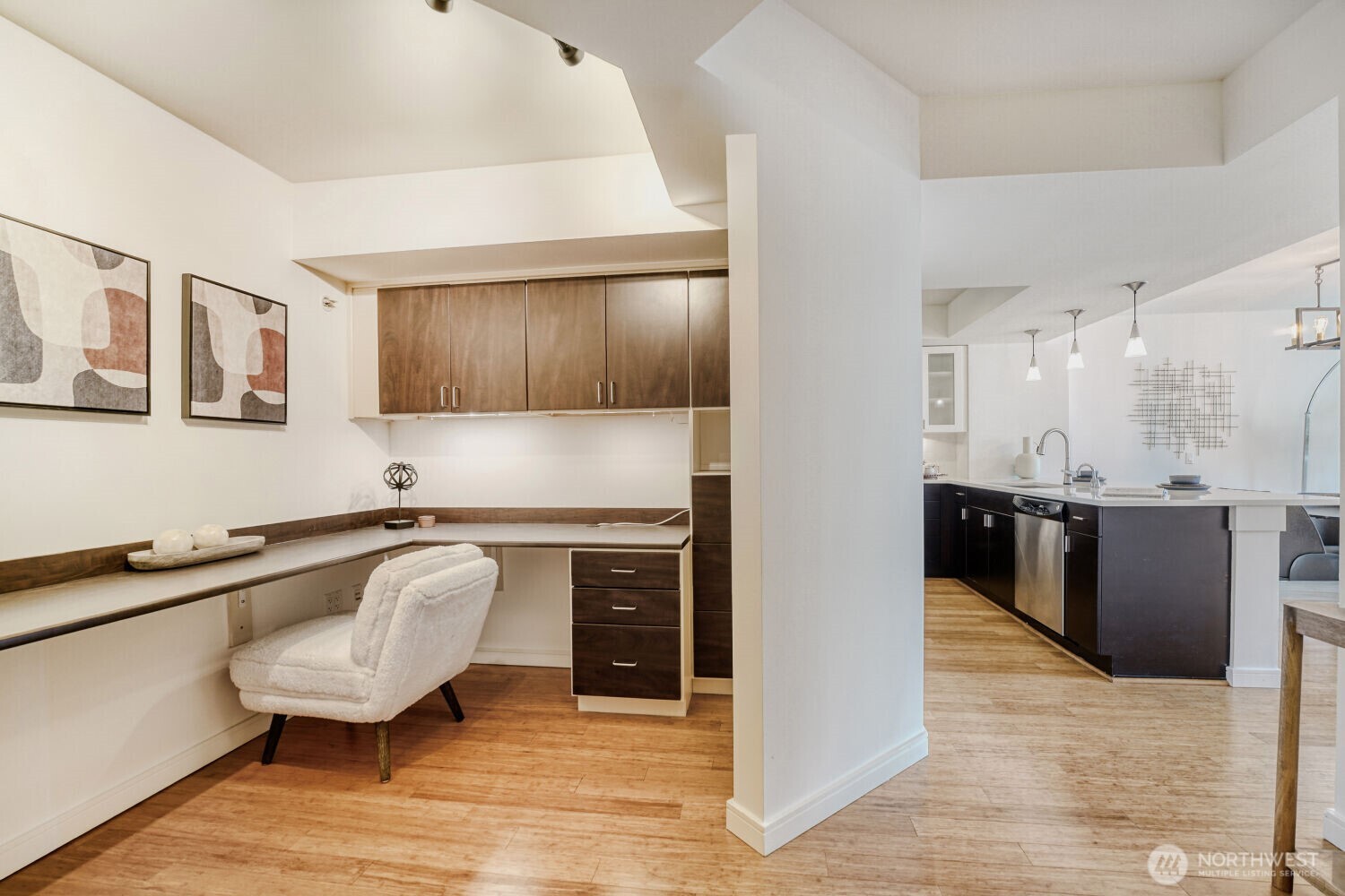 819 Virginia Street Unit: 2901