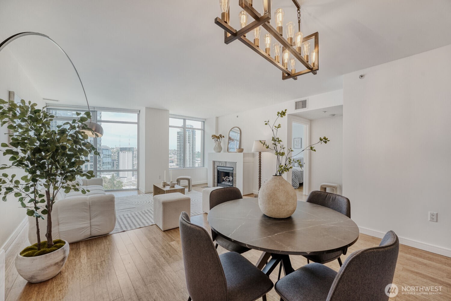 819 Virginia Street Unit: 2901
