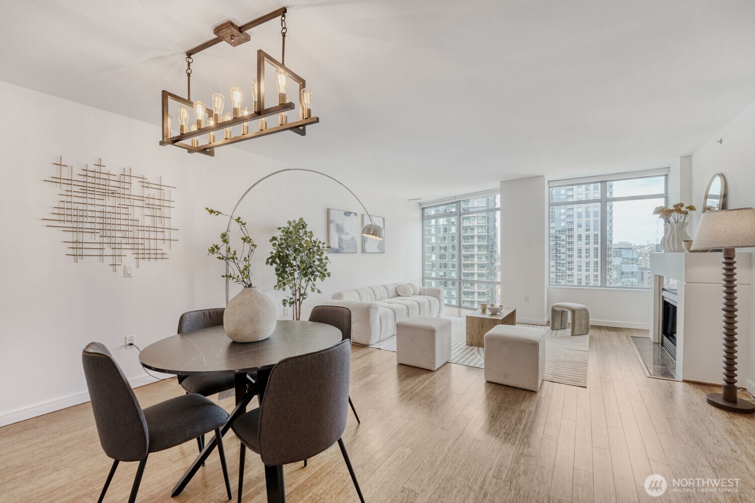819 Virginia Street Unit: 2901
