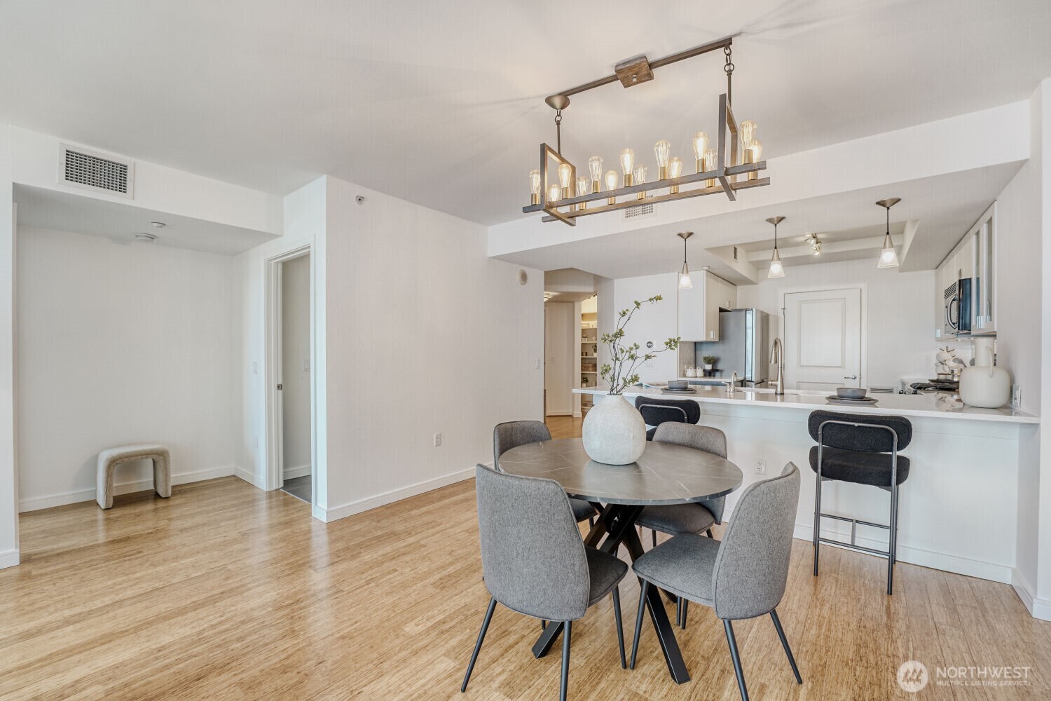 819 Virginia Street Unit: 2901