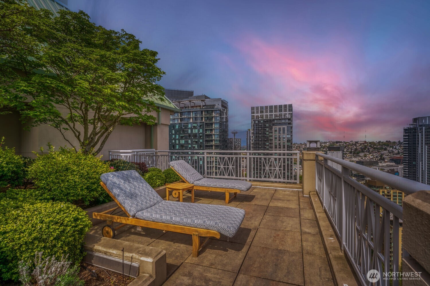 819 Virginia Street Unit: 2901