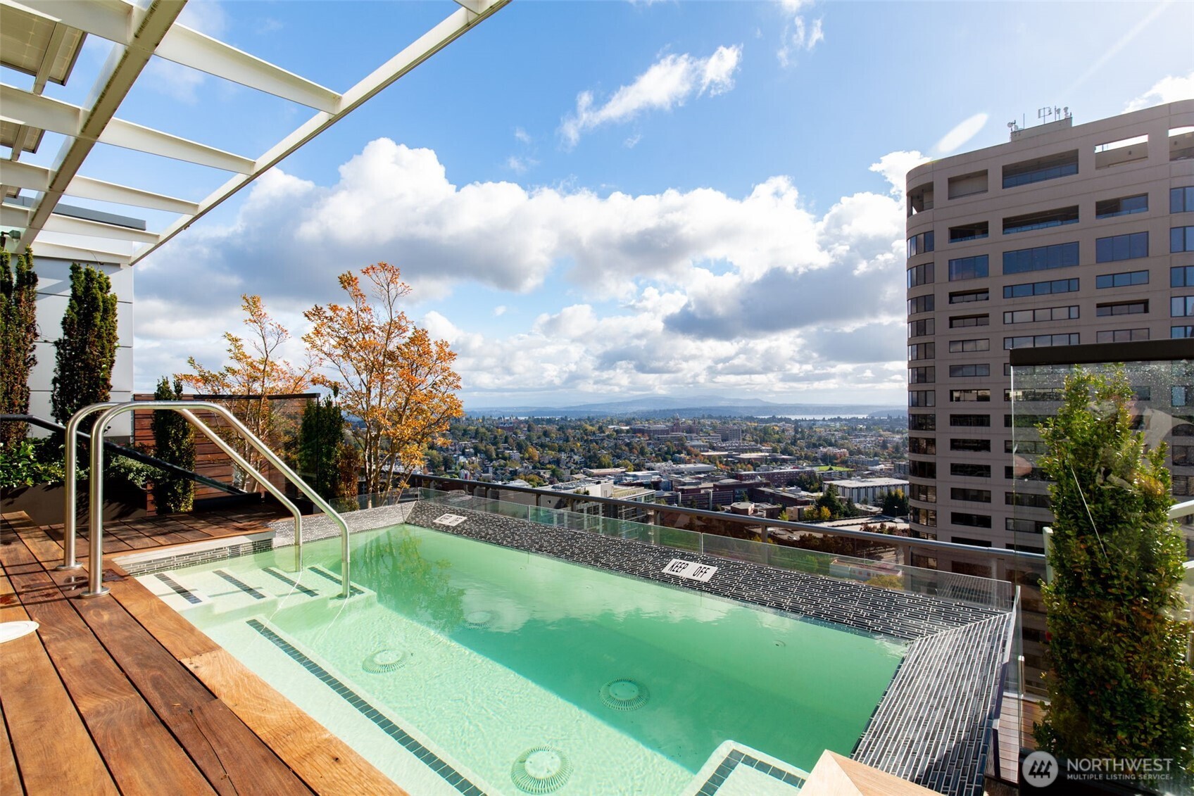 1321 Seneca Street Unit: 202