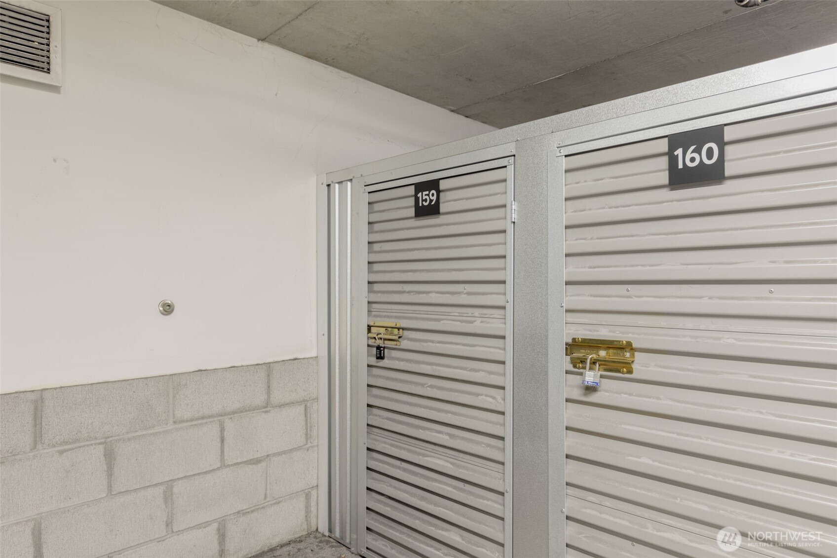 1321 Seneca Street Unit: 202
