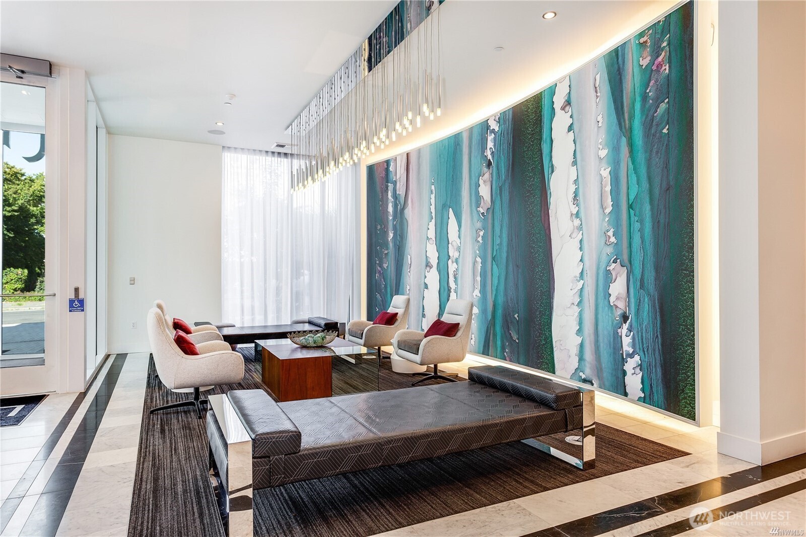 1321 Seneca Street Unit: 202