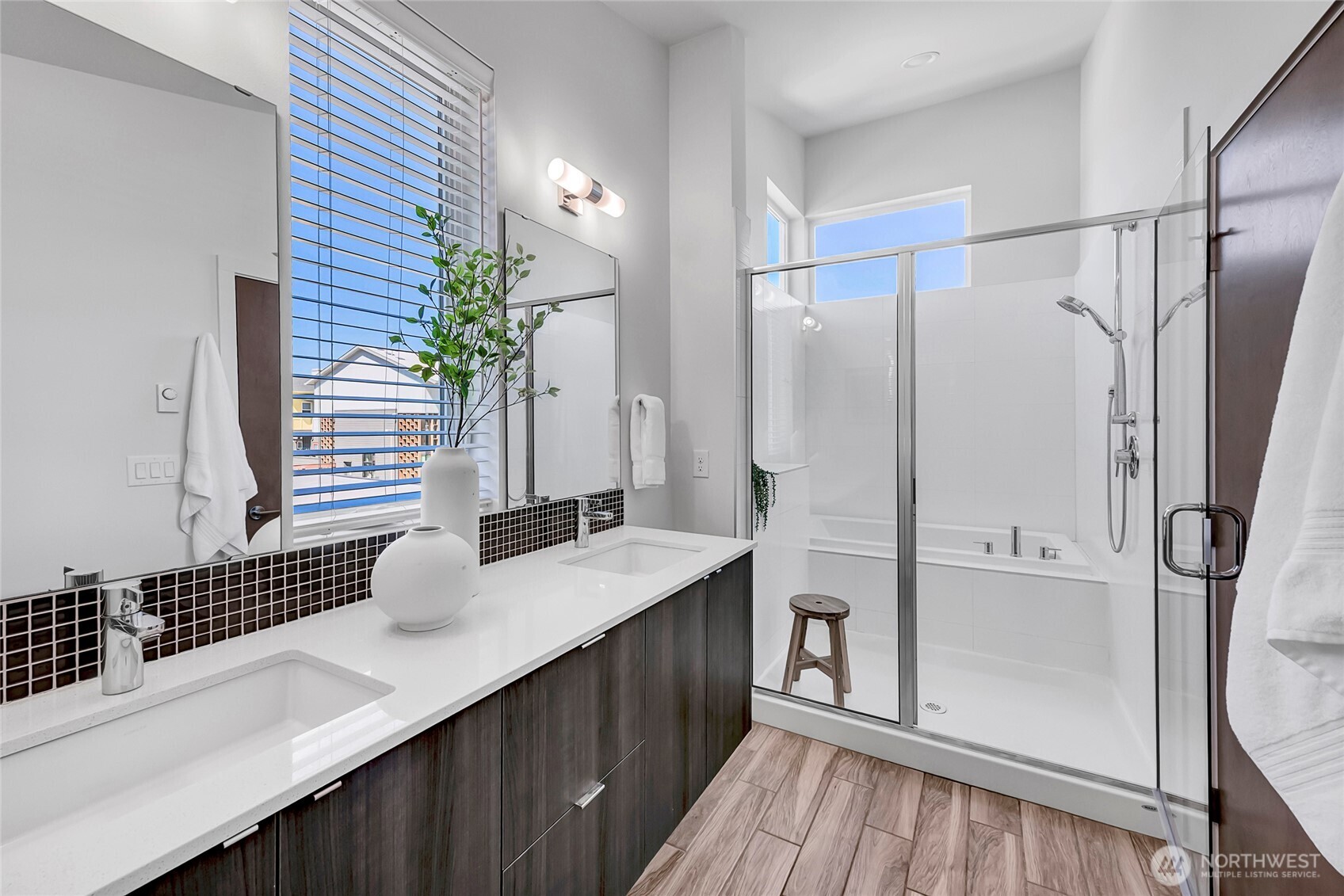 4024 Martin Luther King Jr Way S Unit: B