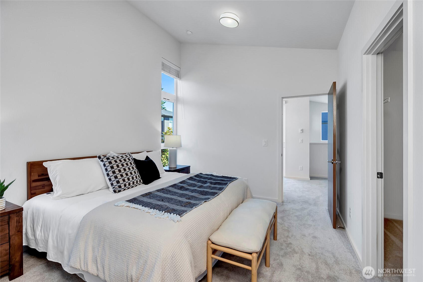 4024 Martin Luther King Jr Way S Unit: B