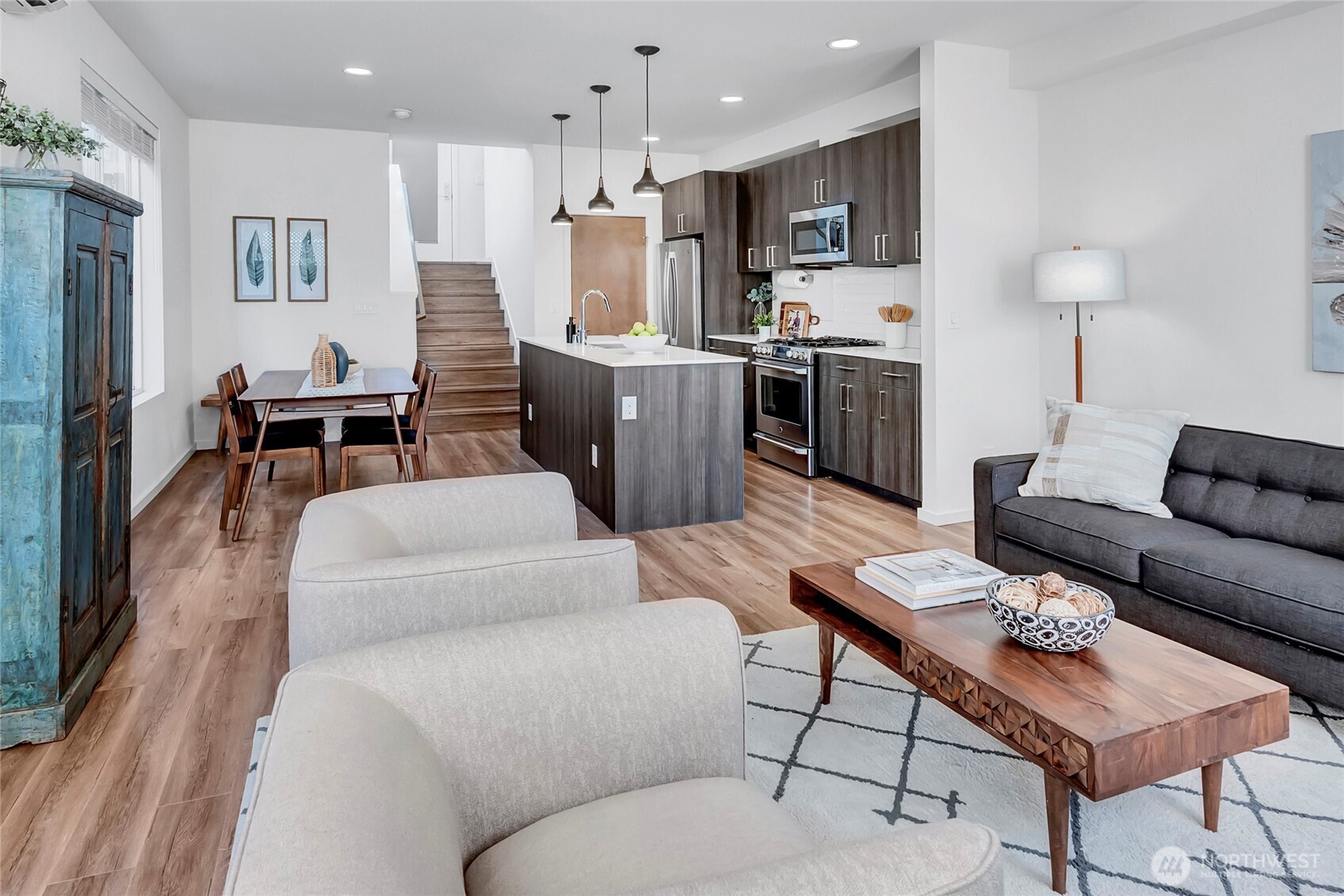 4024 Martin Luther King Jr Way S Unit: B