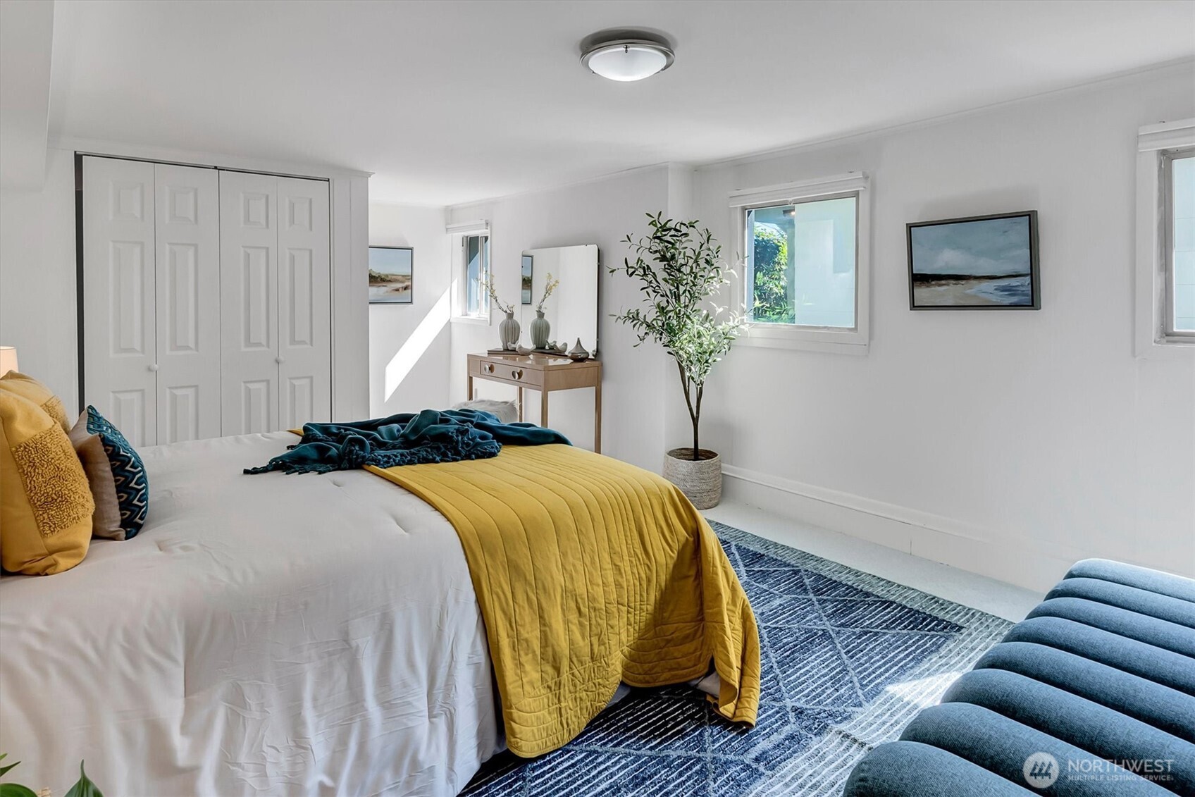 327 NE 55th Street