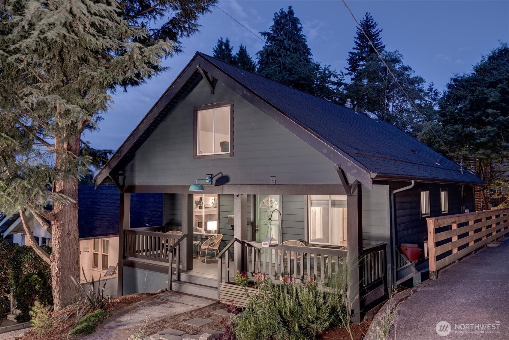 327 NE 55th Street