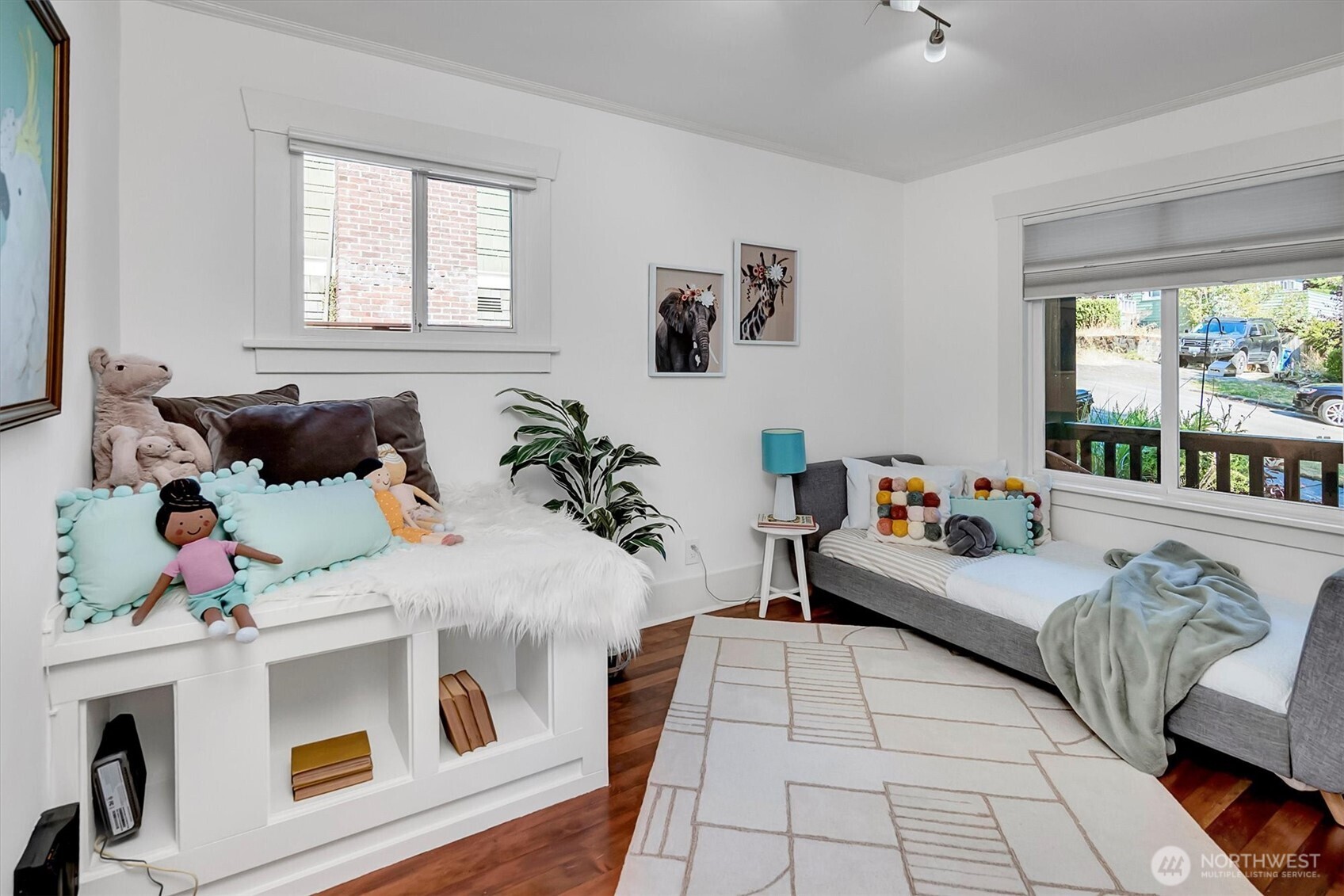327 NE 55th Street