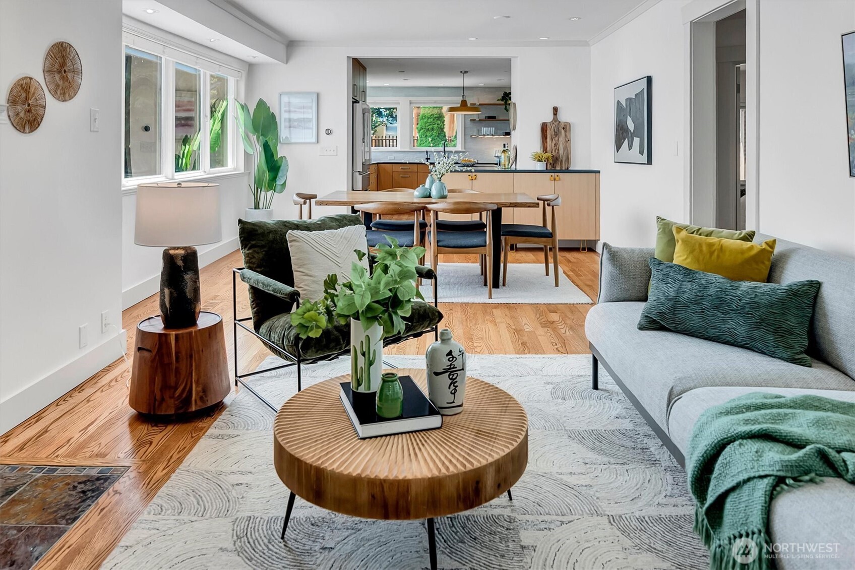 327 NE 55th Street