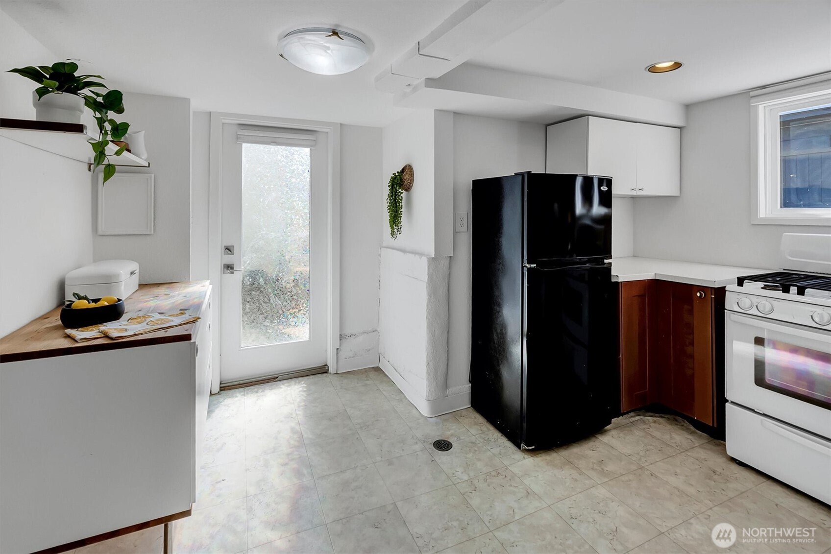 327 NE 55th Street