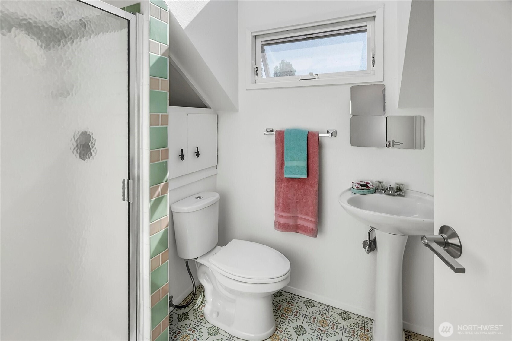 327 NE 55th Street