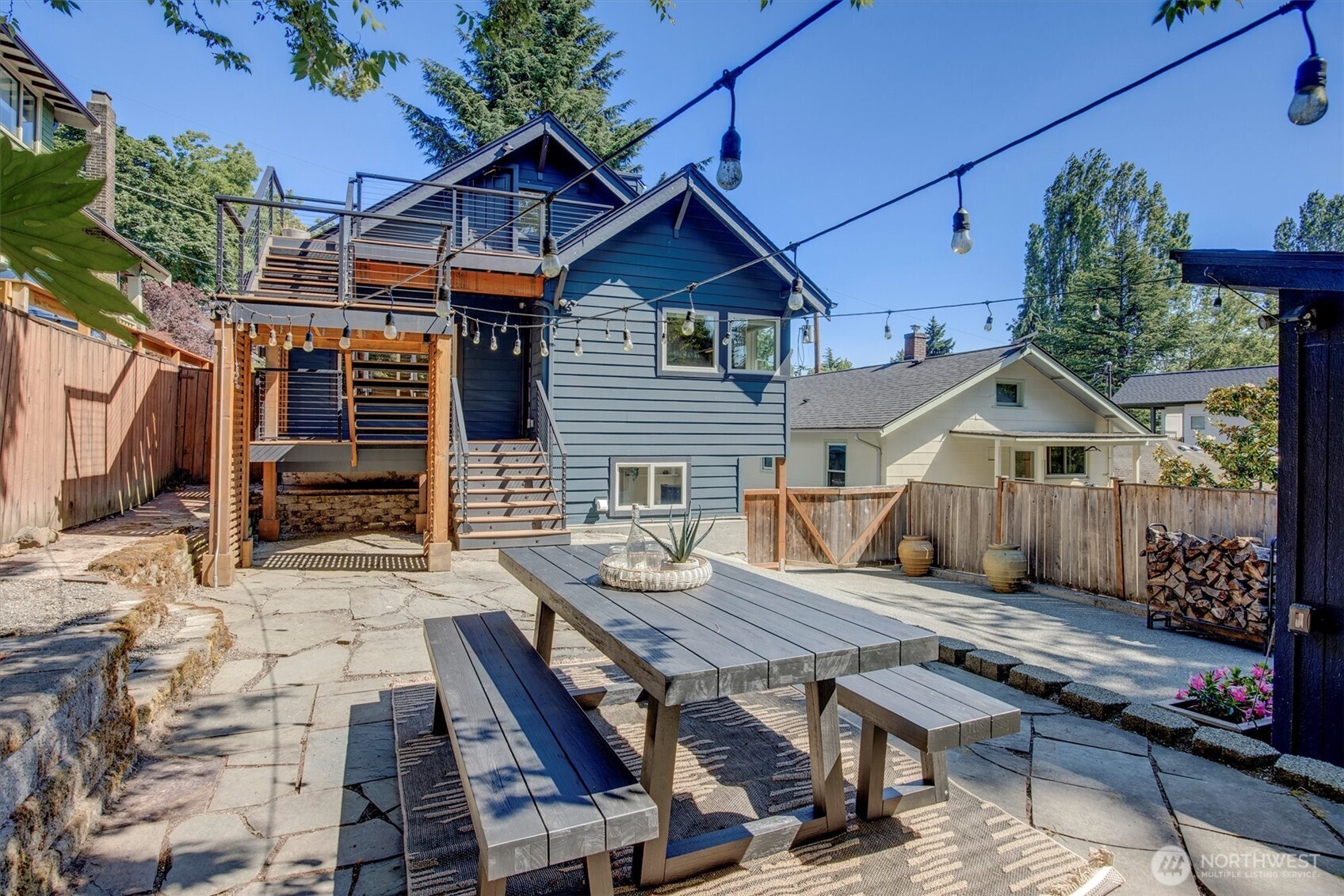 327 NE 55th Street