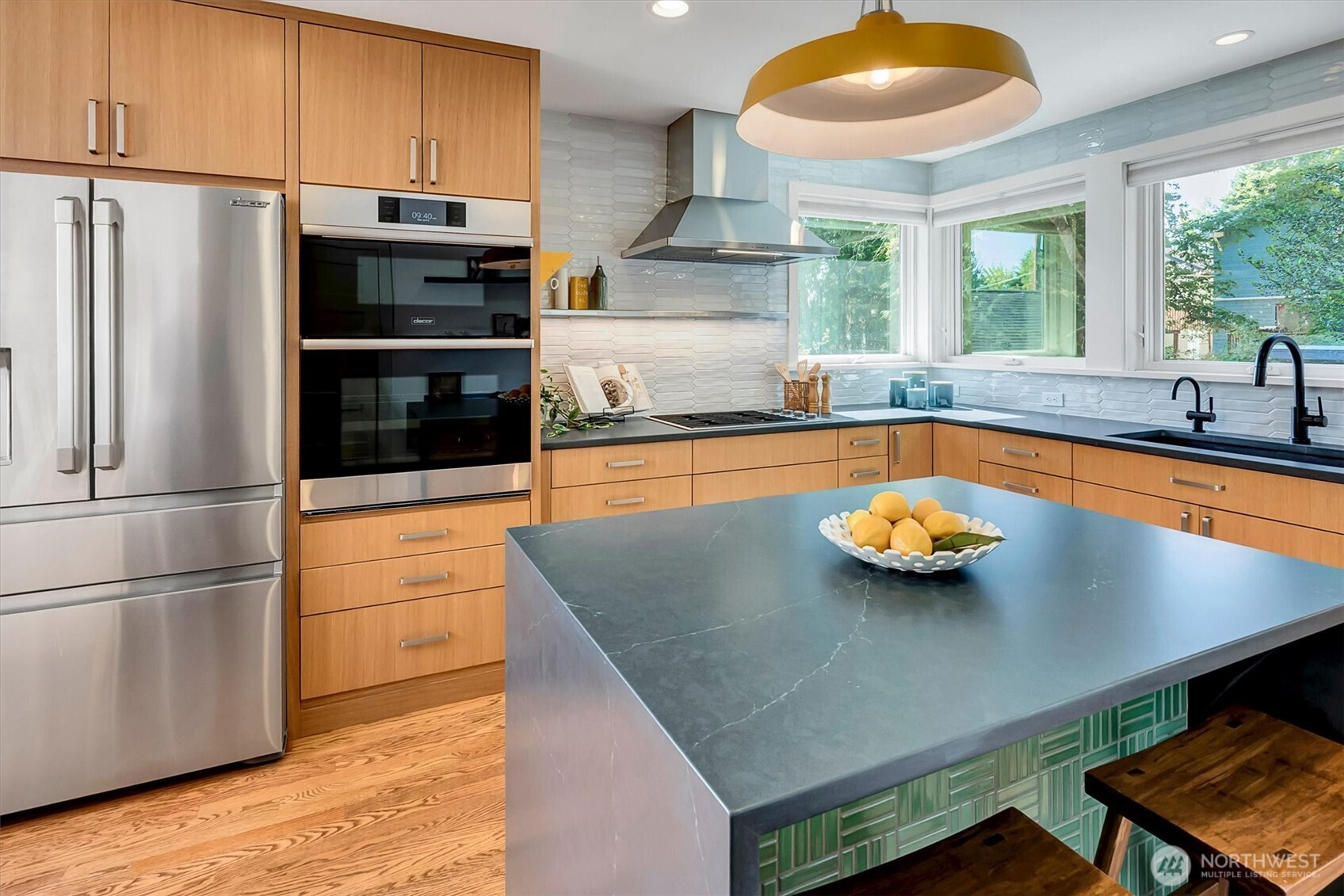 327 NE 55th Street