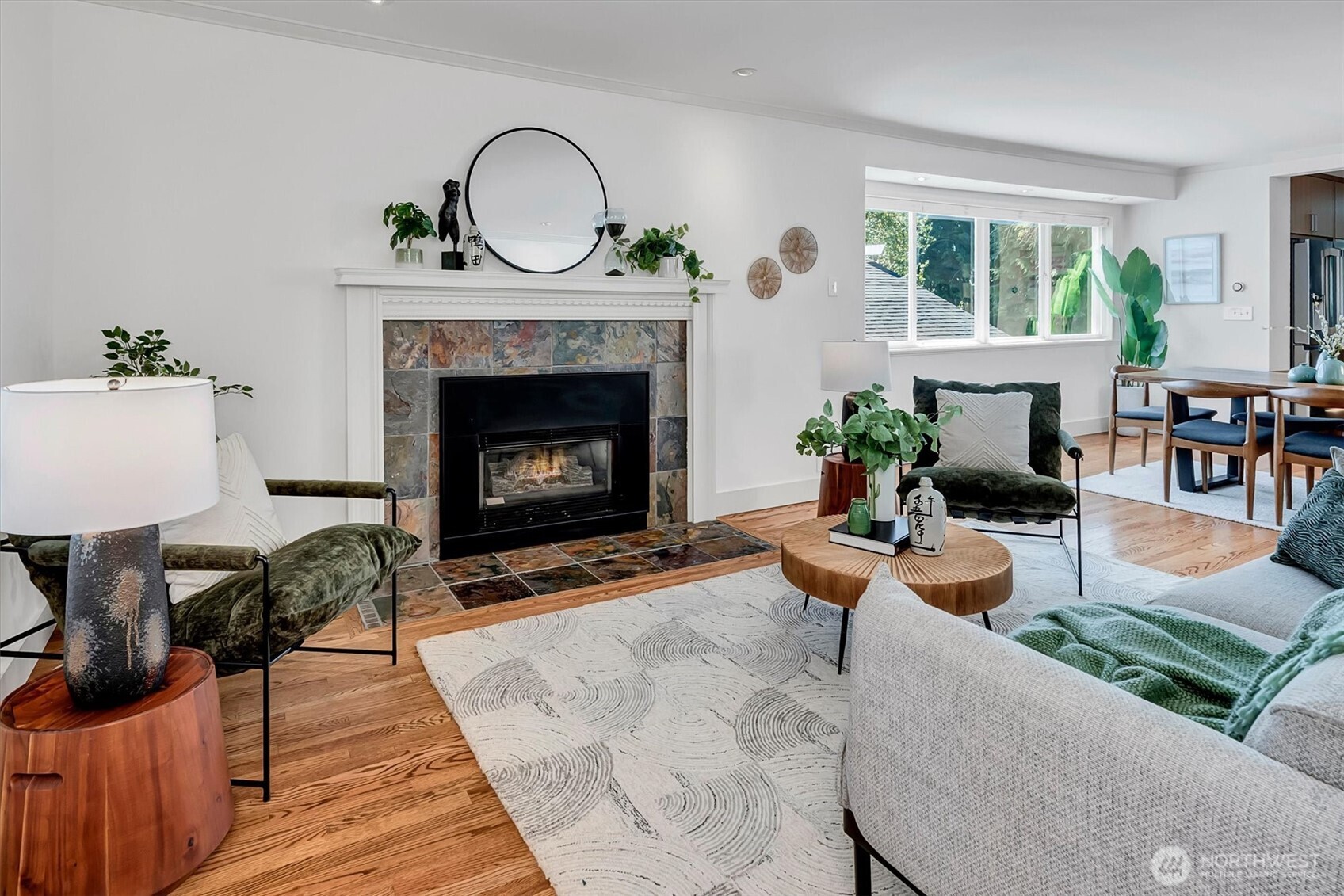 327 NE 55th Street