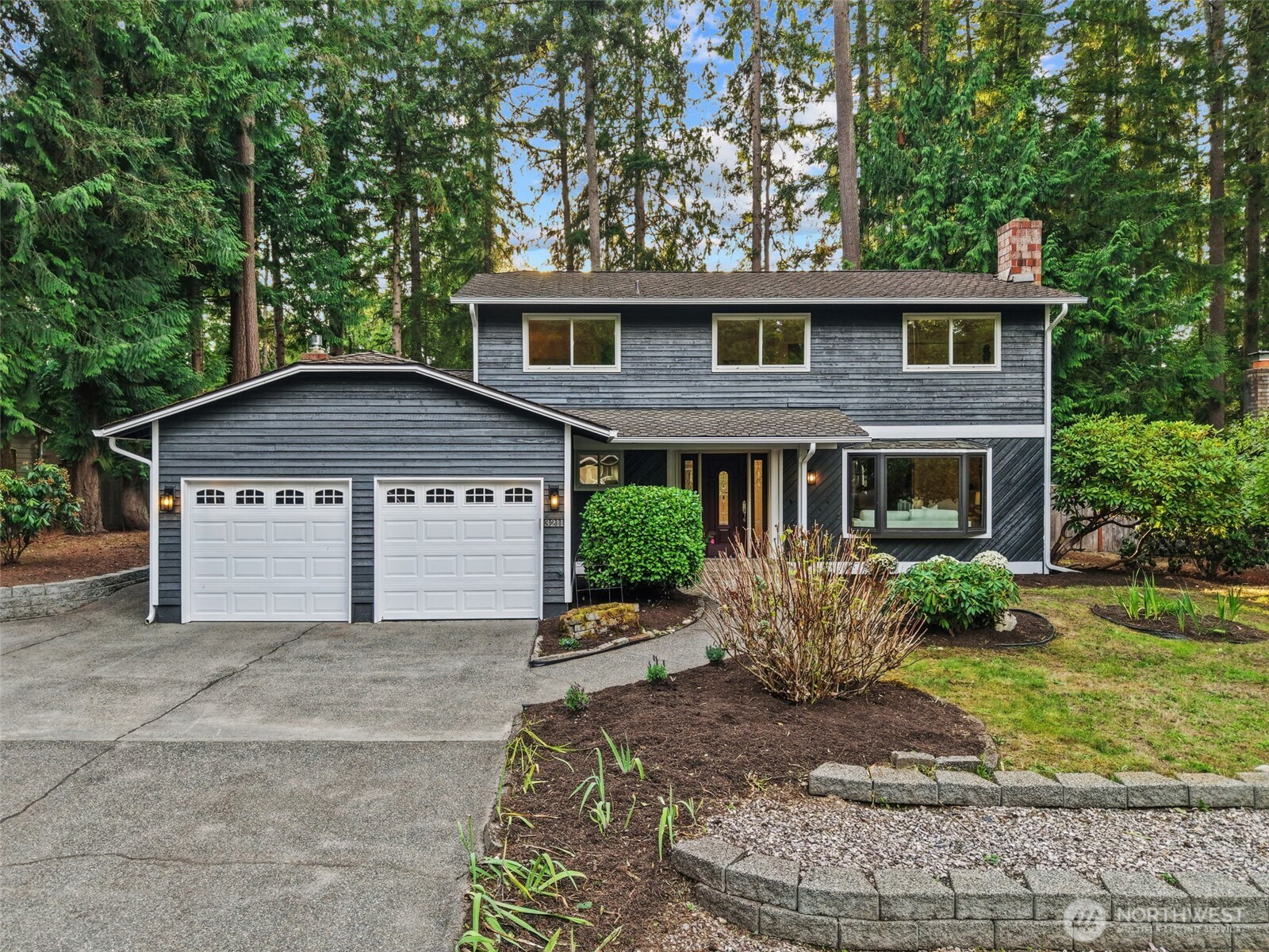 3211 220th Avenue SE