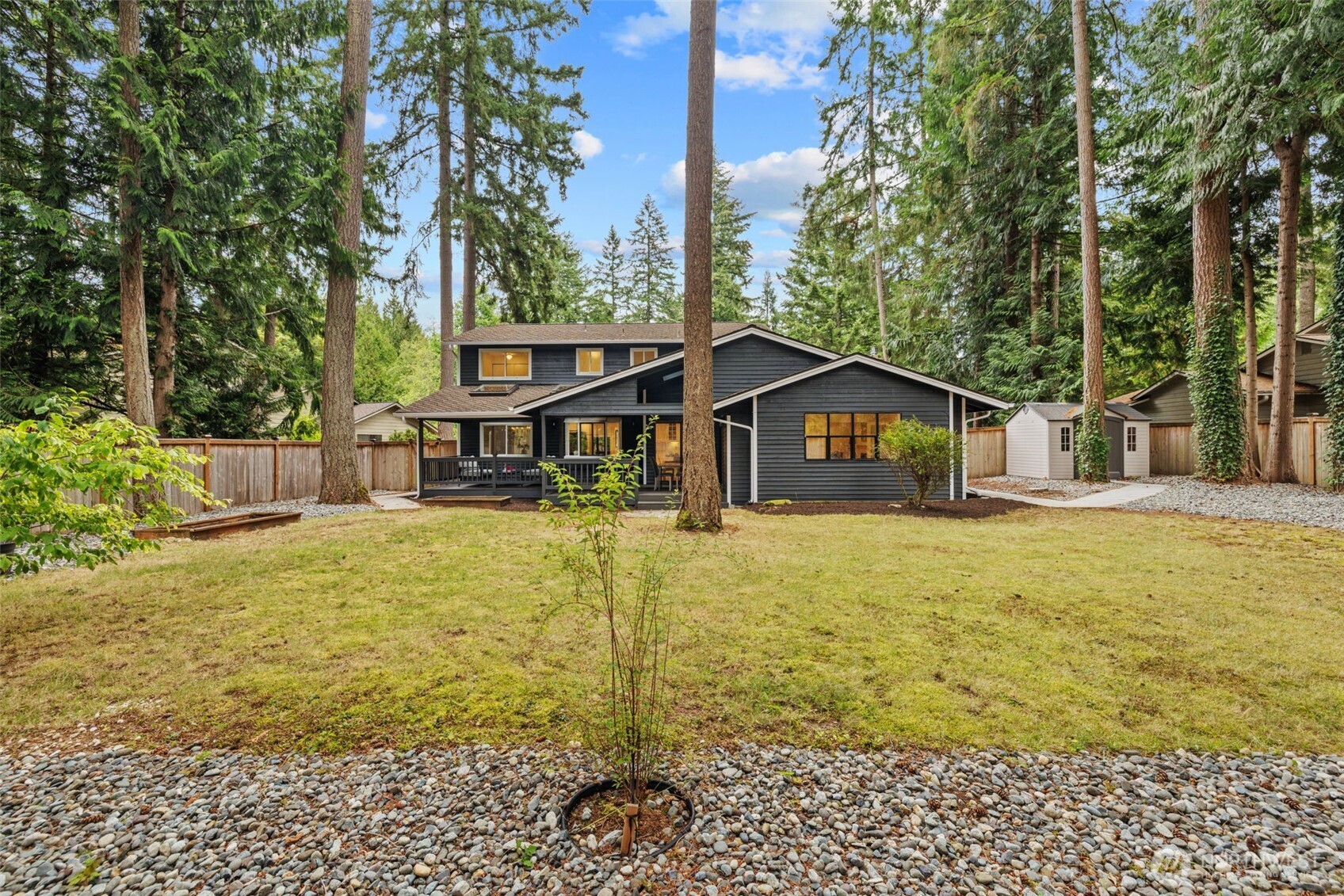 3211 220th Avenue SE