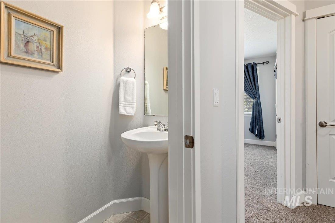 2870 S Denali Way