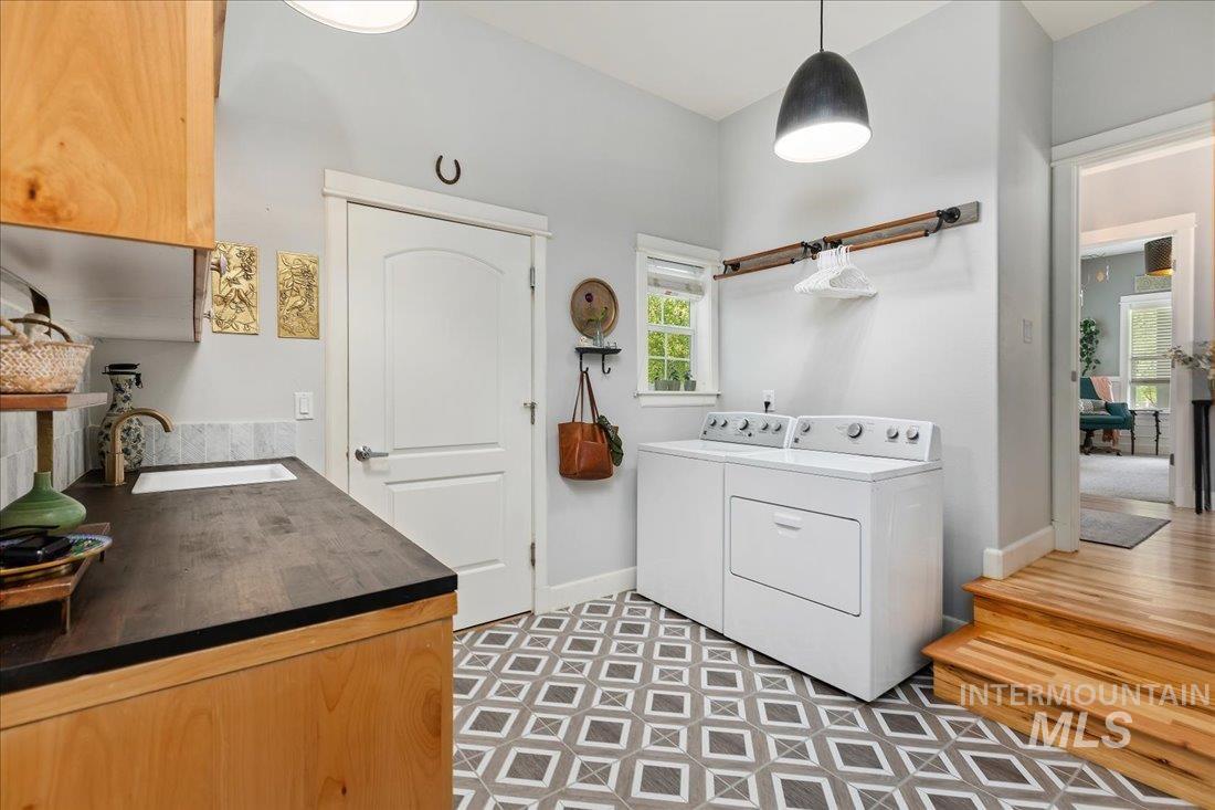 2870 S Denali Way