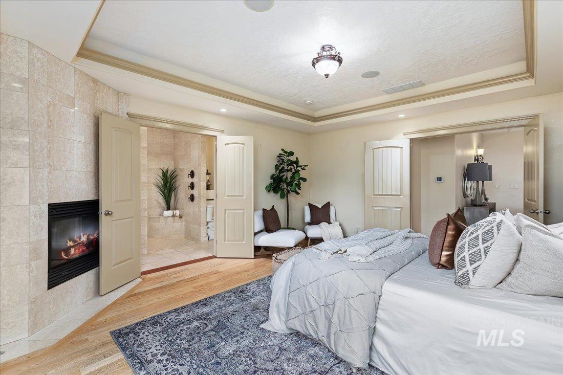 5794 N Flat Tail Way