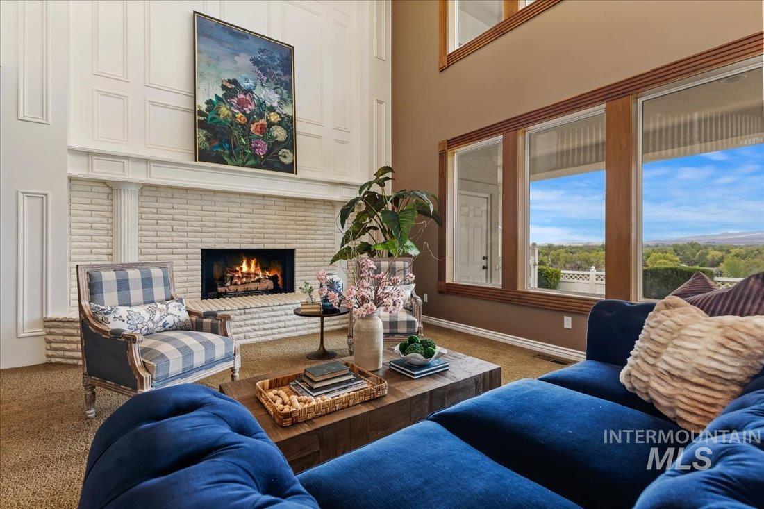 1064 W Ashbourne Dr.