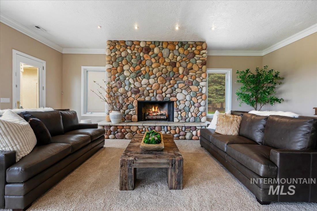 1064 W Ashbourne Dr.