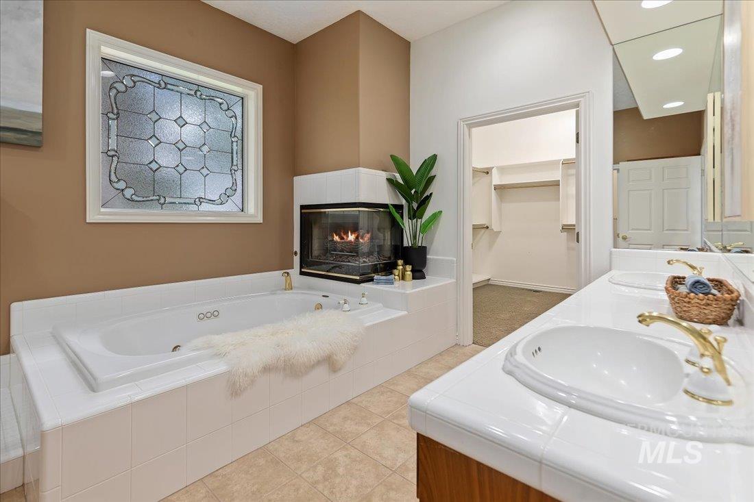 1064 W Ashbourne Dr.