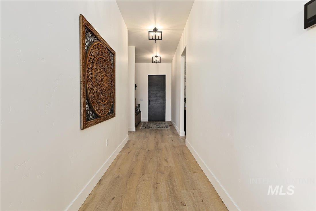 32 Sydney Dr.