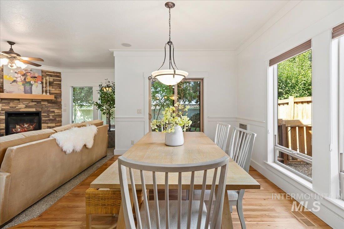 4925 N Red Hills Ave