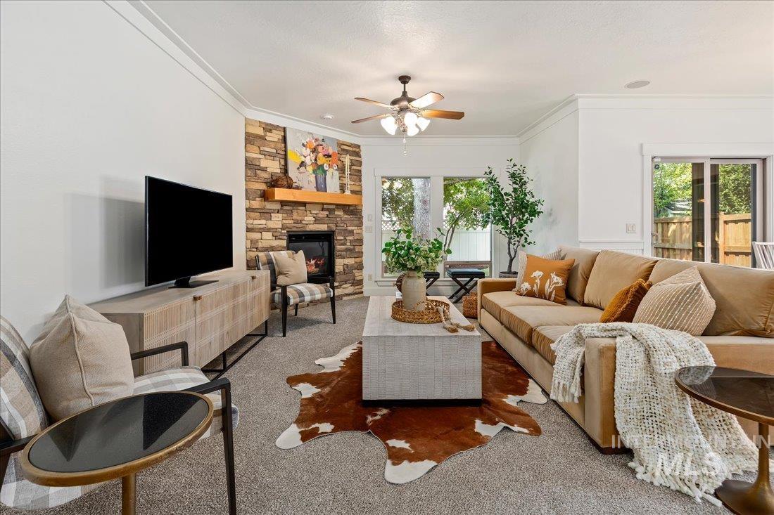 4925 N Red Hills Ave