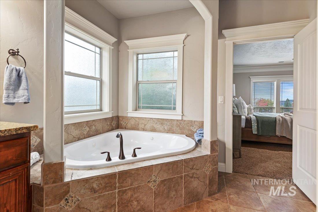 2495 E Cyanite Drive