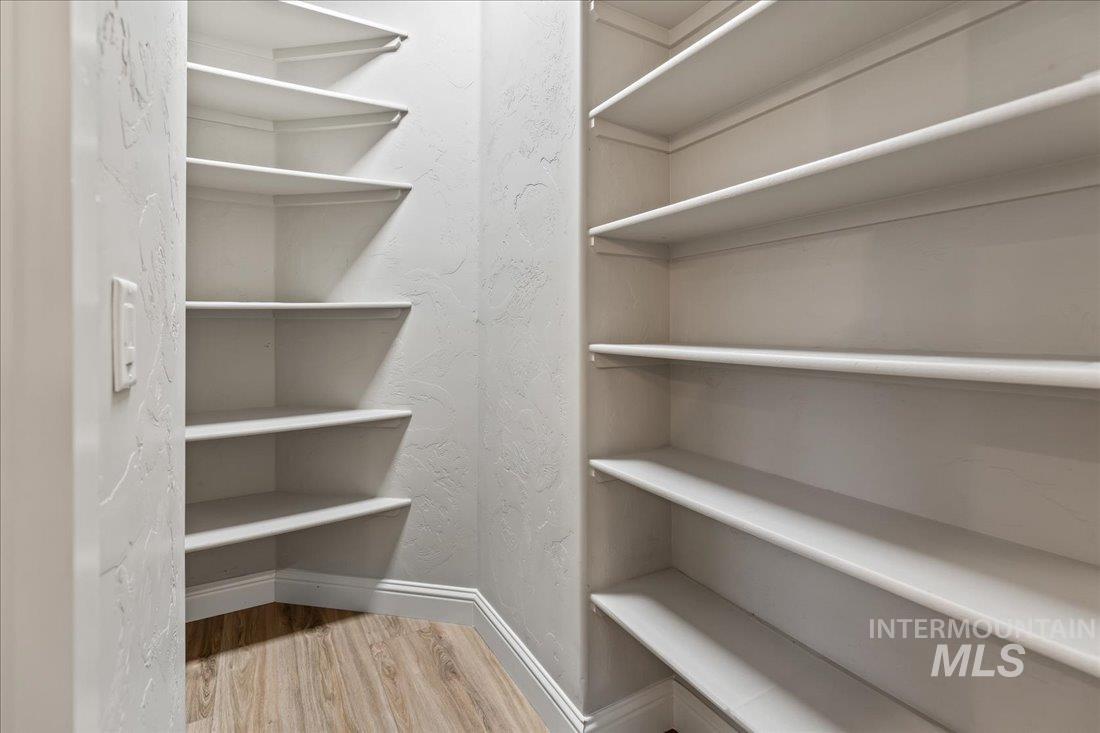 2495 E Cyanite Drive