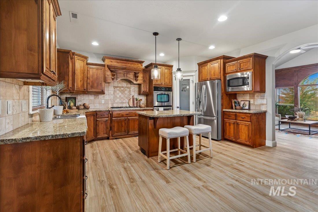 2495 E Cyanite Drive