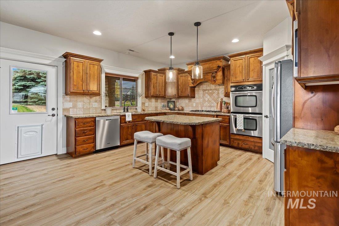 2495 E Cyanite Drive