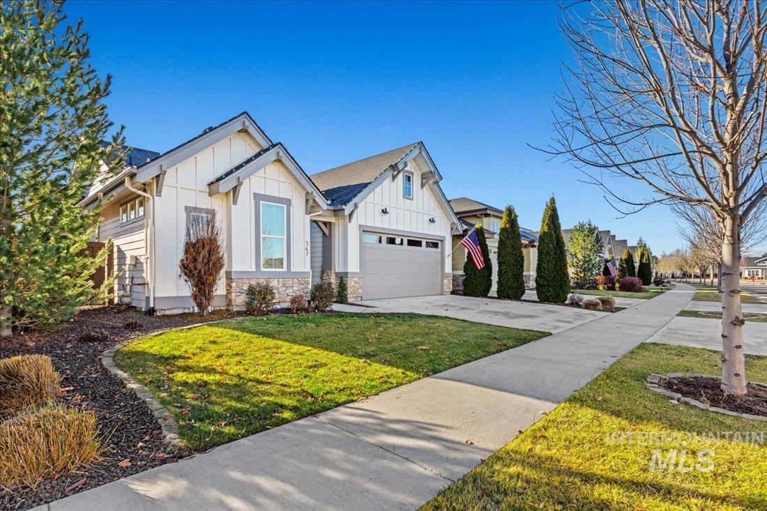 347 W Lockhart Lane