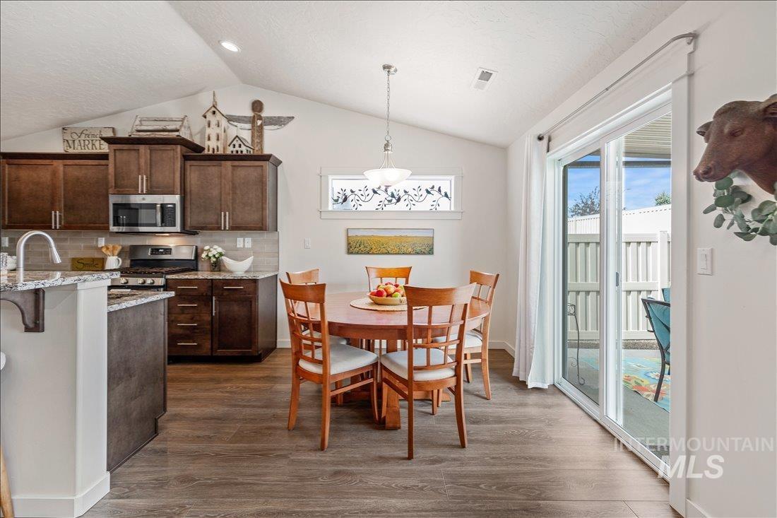 6194 W Los Flores Dr Unit: Lot 23 Block 5 Oaks West