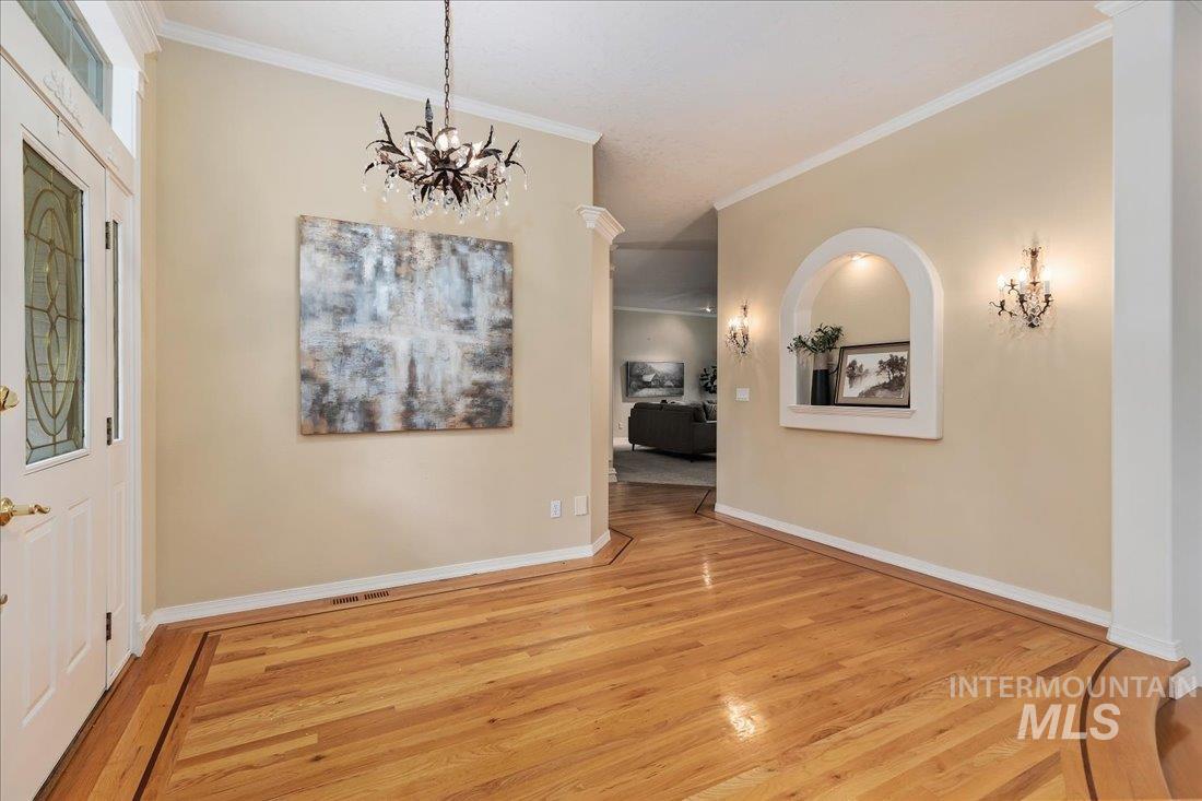 1250 S River Flow Way