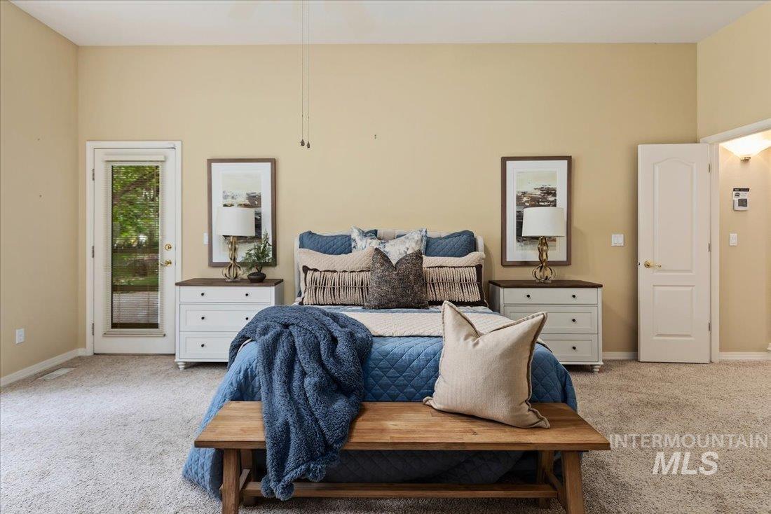 1250 S River Flow Way