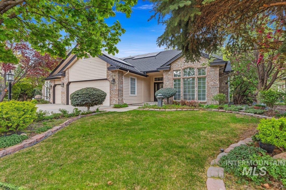 1250 S River Flow Way