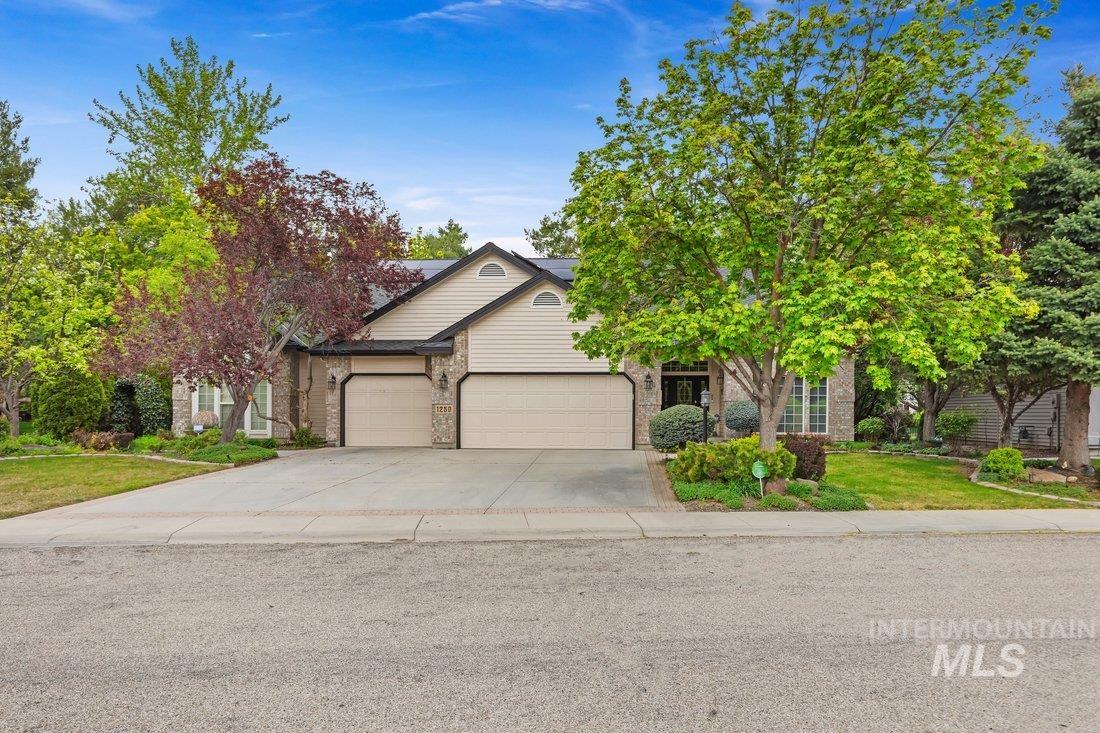 1250 S River Flow Way